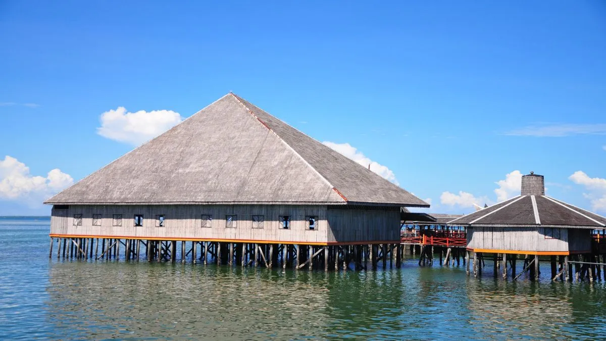 Mabul + Semporna + Tawau 4H3M (Relaxing 5 Pulau)