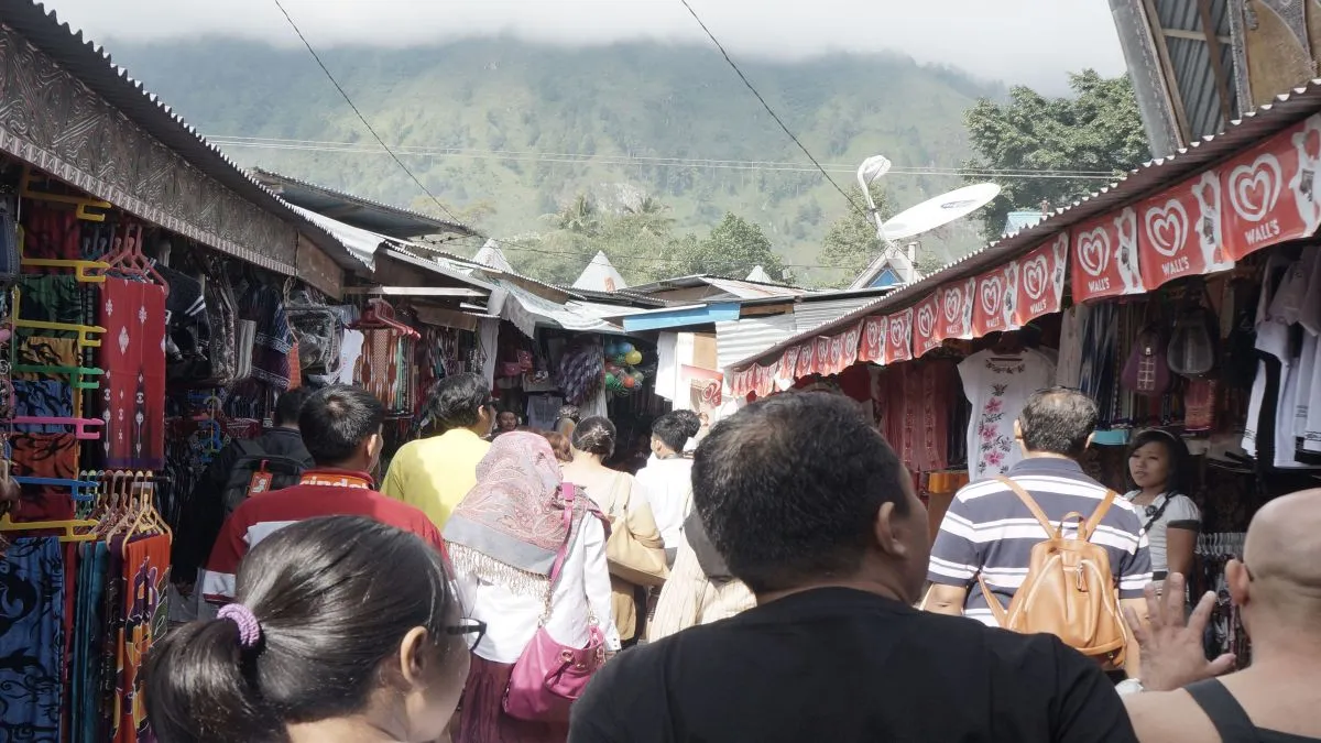 Jelajah dan Terokai Lake Toba 5H4M