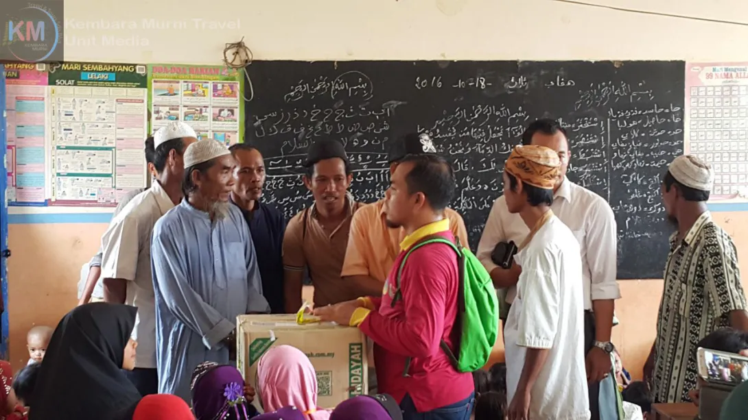 Lawatan ke sebuah perkampungan Melayu Champa - mereka sangat menghargai lawatan kita dan menghargai sumbangan yang diberikan