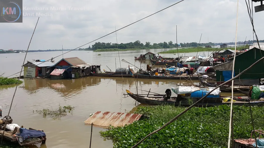 Lawatan ke sebuah perkampungan Melayu Champa - inilah pemandangan di sekitar penempatan Melayu Champa. Aktiviti utama mereka ialah nelayan pantai